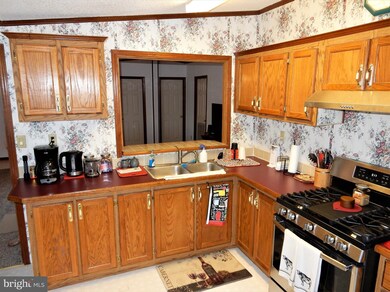 unlisted-address, Lothian, MD 20711 - photo 5