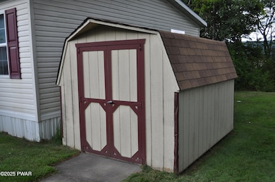 418 Upper Dr W, Inkerman, PA 18640 - photo 3