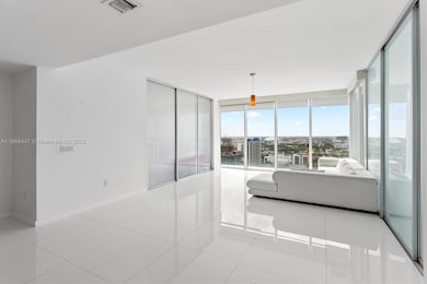 Ten Museum Park Condominiums unit 3106, Miami, FL 33132 - photo 5