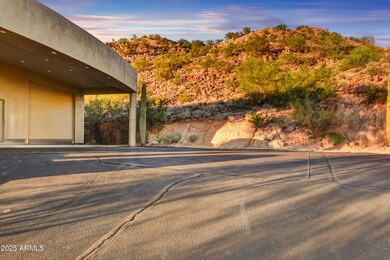 8812 E Palm Ln, Mesa, AZ 85207 - photo 6