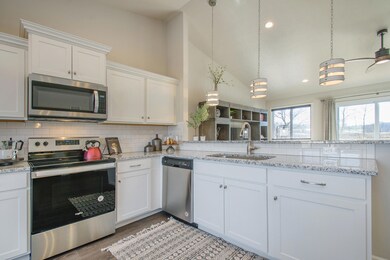 10435 Schrier Ln, Portage, MI 49024 - photo 6