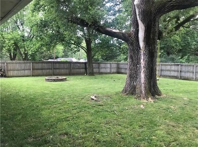 219 Elm Dr, Covington, IN 47932 - photo 5