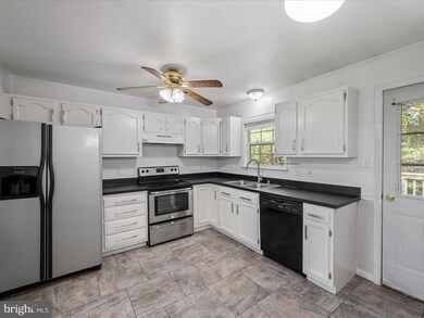 317 Polk Ave, Front Royal, VA 22630 - photo 4