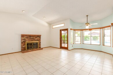 501 E Le Marche Family Room