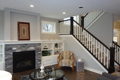 592X Hodgson Rd, Shoreview, MN 55126 - photo 5