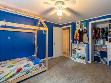 32 Darling St, Warwick, RI 02886 - photo 6