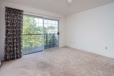 209 Hildred Dr, Burlington, VT 05401 - photo 4