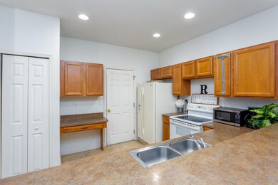 3707 Chambers Ln Unit 3-11