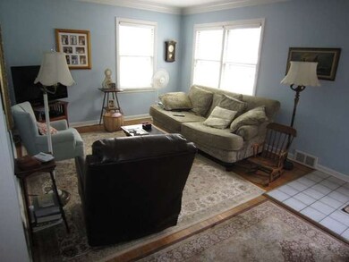 1017 Westchester Blvd, Westchester, IL 60154 - photo 6