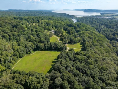 99 Quaker Bridge Rd, Croton On Hudson, NY 10520 - photo 4