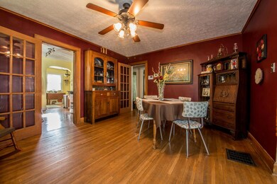 5 Dining Room