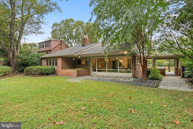 9109 Fairview Rd, Silver Spring, MD 20910 - photo 2