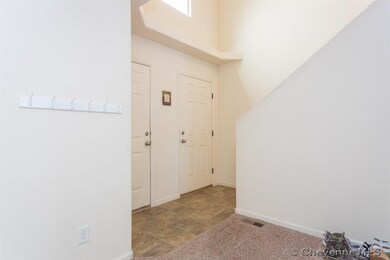 5016 Rock Springs St, Cheyenne, WY 82001 - photo 2