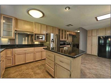 1809 Vista Real Dr, El Paso, TX 79935 - photo 7