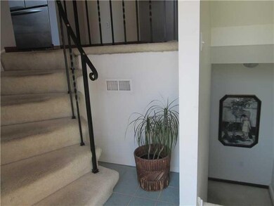 Entry/Foyer. Spacious Entry