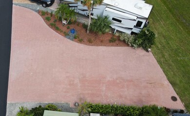 16512 Sunshine Ave unit 66, Four Corners, FL 34714 - photo 3