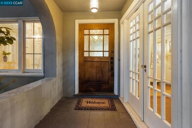 1611 Spruce St, Berkeley, CA 94709 - photo 2
