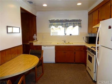 5744 Hazelbrook Ave, Lakewood, CA 90712 - photo 3