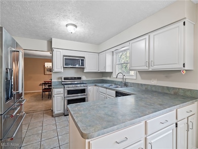 34790 Timberview Dr, Avon, OH 44011 - photo 7