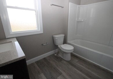 621 W Ridge Pike, Royersford, PA 19468 - photo 6