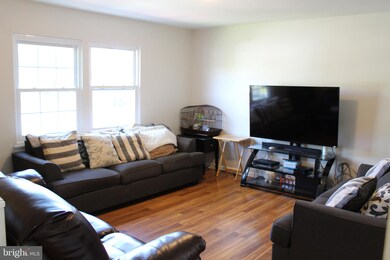 9173 Firethorn Ct, Manassas, VA 20110 - photo 5