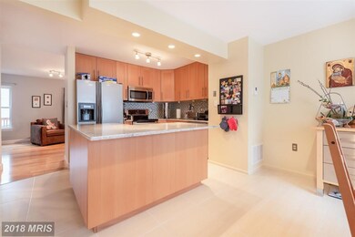 3321 Stone Heather Ct, Herndon, VA 20171 - photo 6