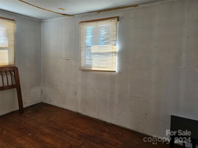 1709 W Highway 27, Lincolnton, NC 28092 - photo 4