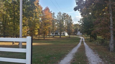 774 E 430th Rd, Bolivar, MO 65613 - photo 2