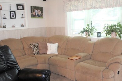 27 Silver Ave, Bellingham, MA 02019 - photo 7