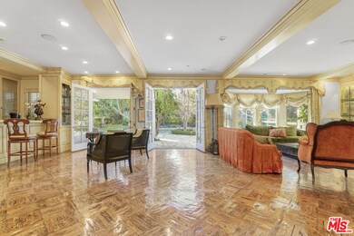 821 N Whittier Dr, Beverly Hills, CA 90210 - photo 6