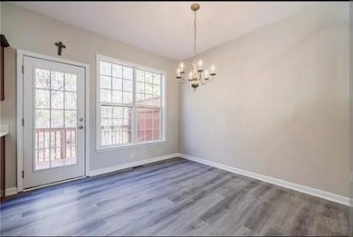 1342 Thornborough Dr, Alpharetta, GA 30004 - photo 7