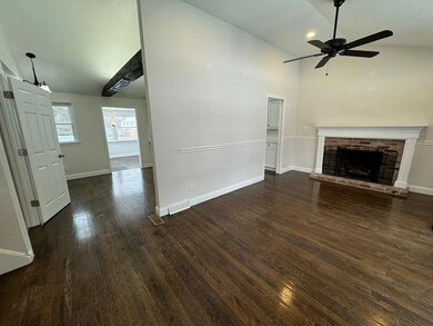 246 Fiske St, Holliston, MA 01746 - photo 4