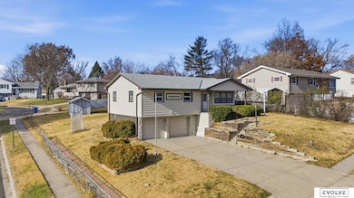 7416 S 85th St, La Vista, NE 68128 - photo 2