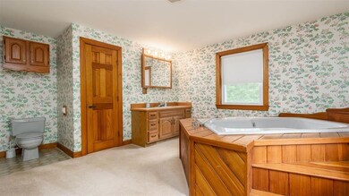 1054 Banfield Rd, Portsmouth, NH 03801 - photo 7