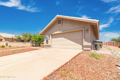 2156 N Jacana Loop - MLS Images-3