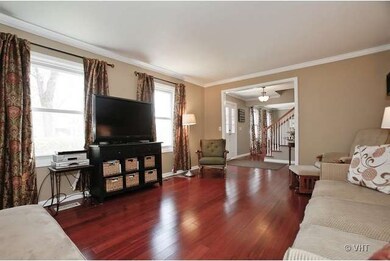 1745 Tufts Ct, Naperville, IL 60565 - photo 3