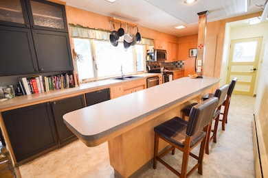 105 Hillcrest Dr, Lewistown, MT 59457 - photo 7