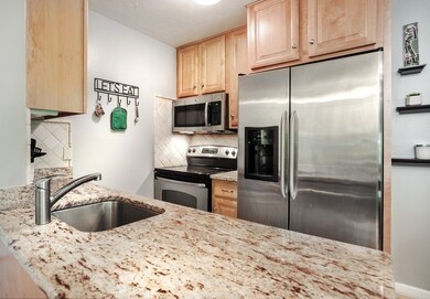 117 Tall Oaks Dr unit F, South Weymouth, MA 02190 - photo 7