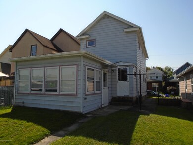 1810 Swetland St, Scranton, PA 18504 - photo 3