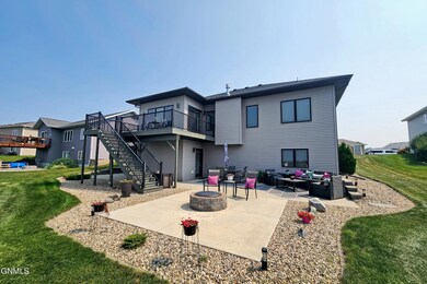 Exterior 9