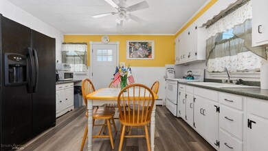 102 W Saint Paul Ave, Wildwood, NJ 08260 - photo 6