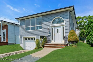 573 Rathbun Ave, Staten Island, NY 10312 - photo 3