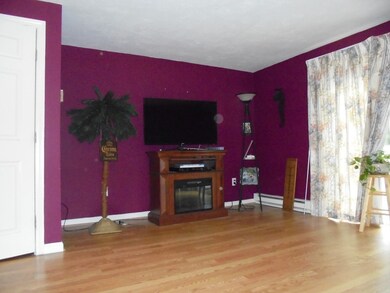 120 Olde Colonial Dr unit 6, Gardner, MA 01440 - photo 5