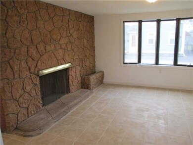 8 Howard St, Cranston, RI 02920 - photo 3