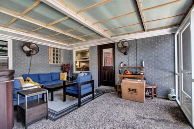 2322 Hialeah Dr, Houston, TX 77018 - photo 3