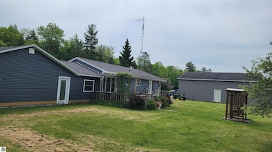 2012 S F 41, Mikado, MI 48745 - photo 2