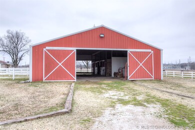 Nice barn! with stalls, wash bay and tack room and