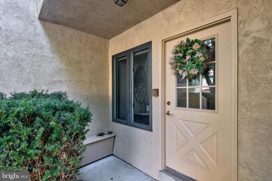 652 Niblick Ln unit 5, Wallingford, PA 19086 - photo 4