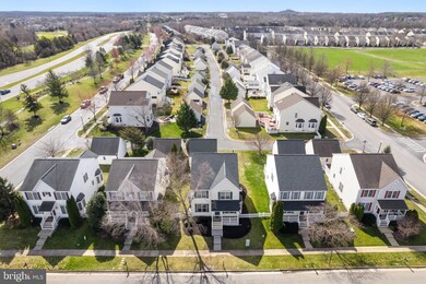 42903 Center St, Chantilly, VA 20152 - photo 5