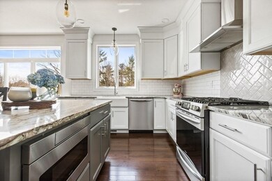 7 Manchester St, Weymouth, MA 02190 - photo 5